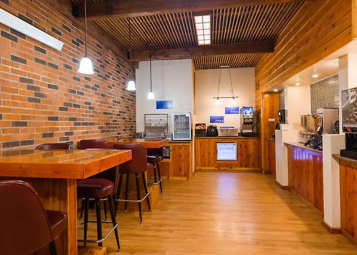 Sturgis Lodge And Suites