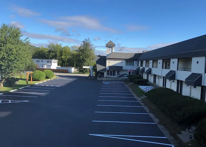 The Black Mountain Inn Brattleboro