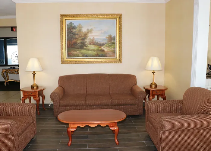 Quality Inn Evansville Eastland Area