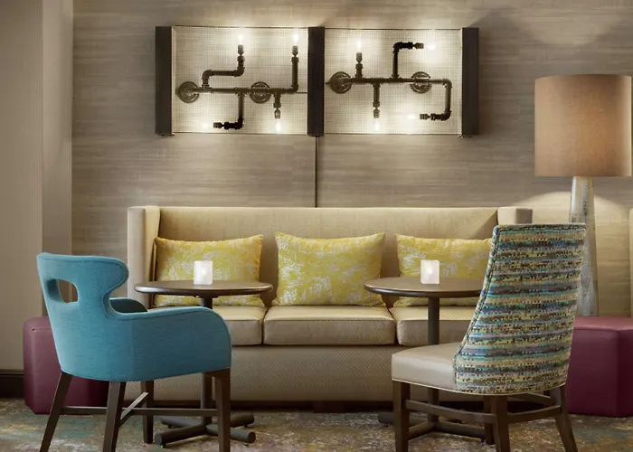 Hampton Inn And Suites Springdale