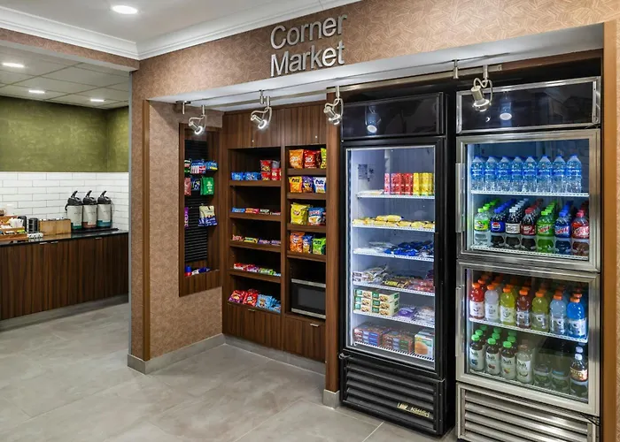 Fairfield Inn & Suites Butler