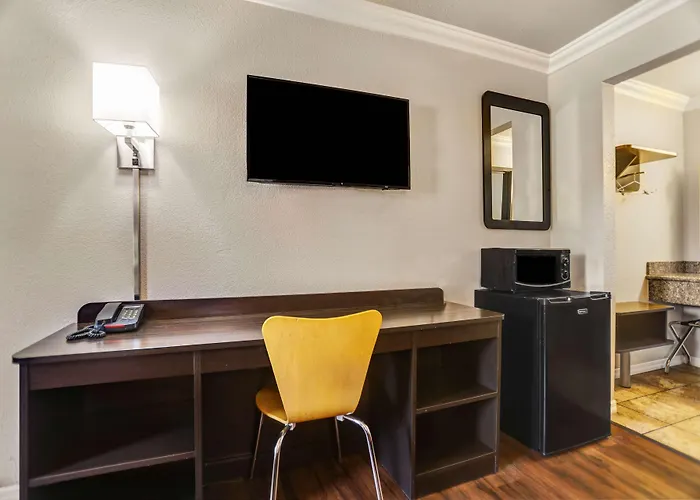 Motel 6-Fresno, Ca - Belmont Ave