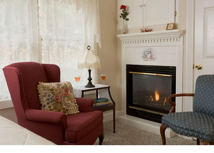 Arsenic And Old Lace Bed & Breakfast Inn Eureka Springs