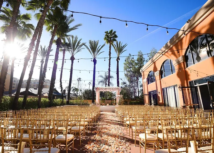 Delta Hotels By Marriott Anaheim Garden Grove