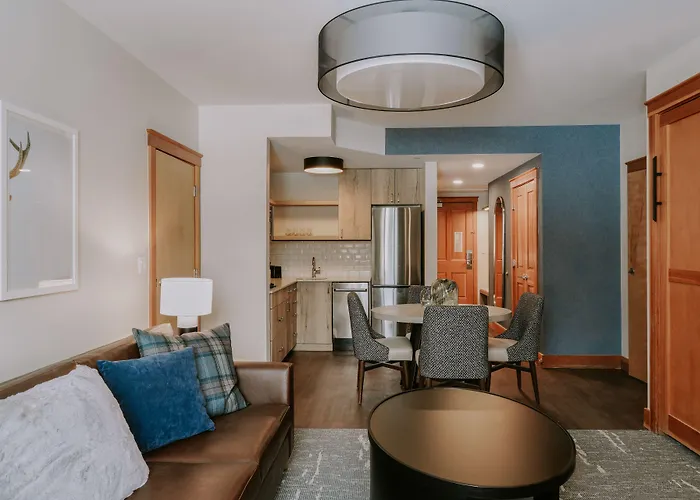 Summit Hotel At Big Sky Resort