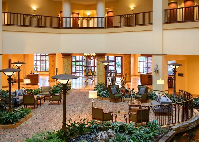 Renaissance Tulsa Hotel & Convention Center