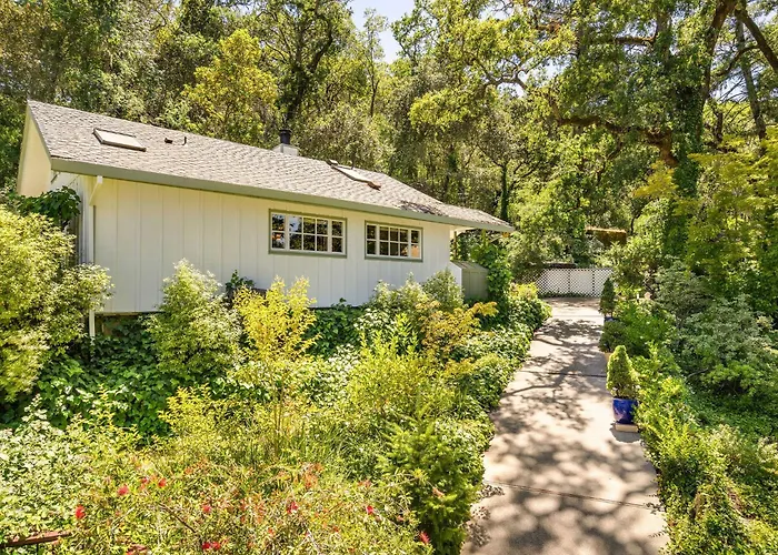 Foothill House Bed & Breakfast Calistoga