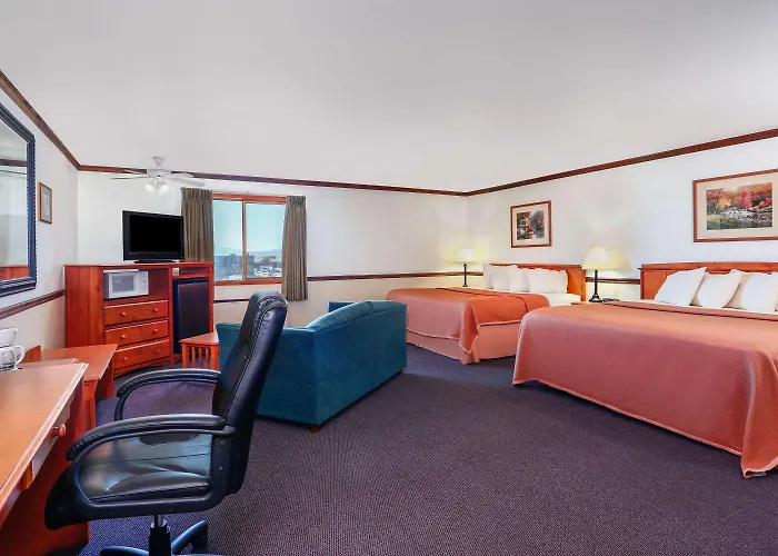 Longhorn Hotel Helena