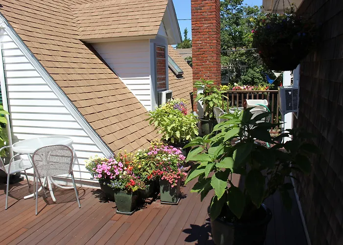 Beaconlight Guest House Provincetown