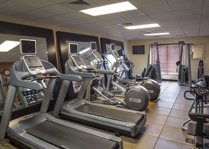 Hilton Garden Inn Hampton Coliseum Central
