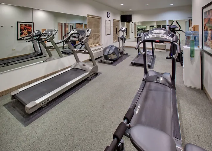 Staybridge Suites Rockford By Ihg