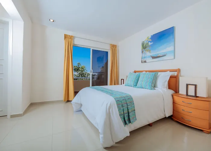 Isla Mazatlan Golden Resort