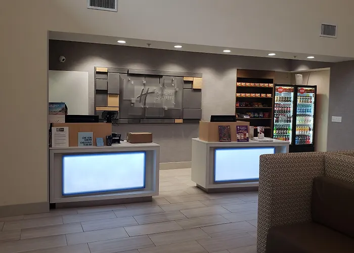 Holiday Inn Express Tampa North Telecom Park By Ihg Temple Terrace