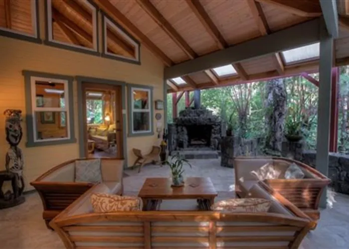 Volcano Mist Cottage