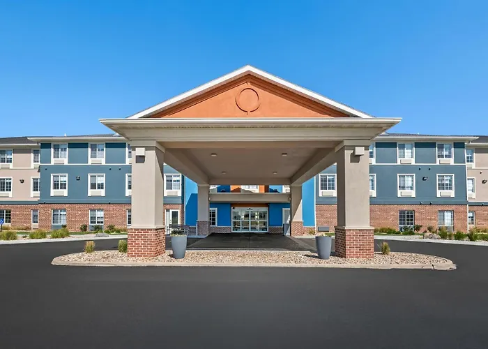 Holiday Inn Express Hotel & Suites Council Bluffs - Convention Center Area By Ihg