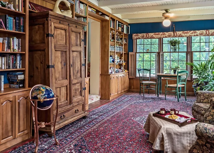 Silver Heart Inn & Cottages Independence