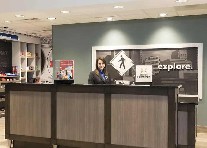 Hampton Inn & Suites By Hilton Chicago Schaumburg Il