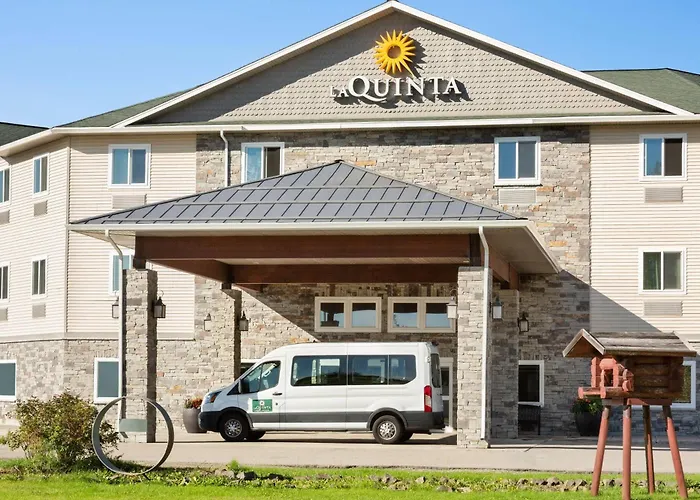 La Quinta By Wyndham Fairbanks Airport Hotel