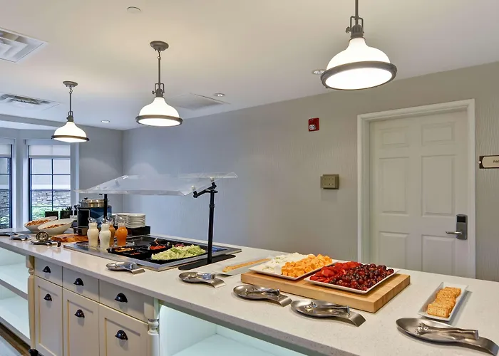 Homewood Suites By Hilton Aurora Naperville