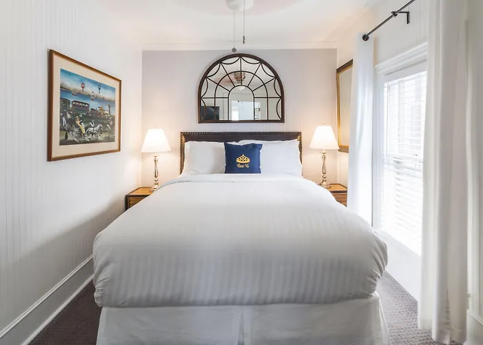 Queen Vic Guest House (Adults Only) Provincetown