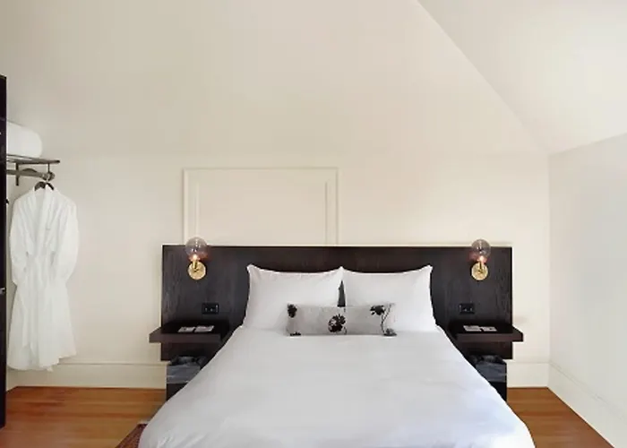 The Francis Hotel Portland