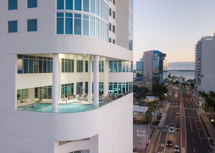 Embassy Suites By Hilton Sarasota