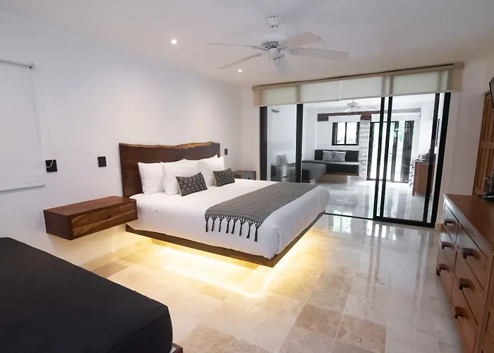 Casa Del Jaguar Beach Hotel Isla Mujeres