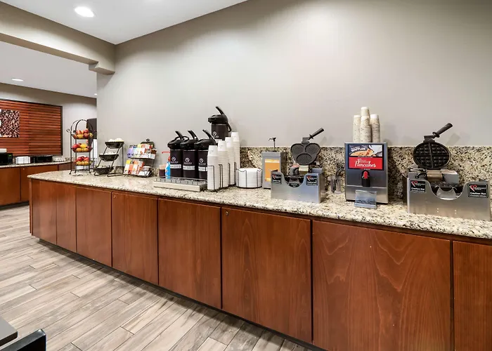 Best Western Plus Kalispell/Glacier Park West Hotel & Suites
