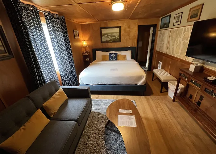 Anchor Inn Resort Lincoln City