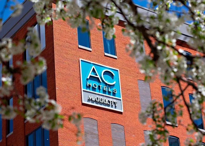 Ac Hotel By Marriott Grand Rapids Downtown