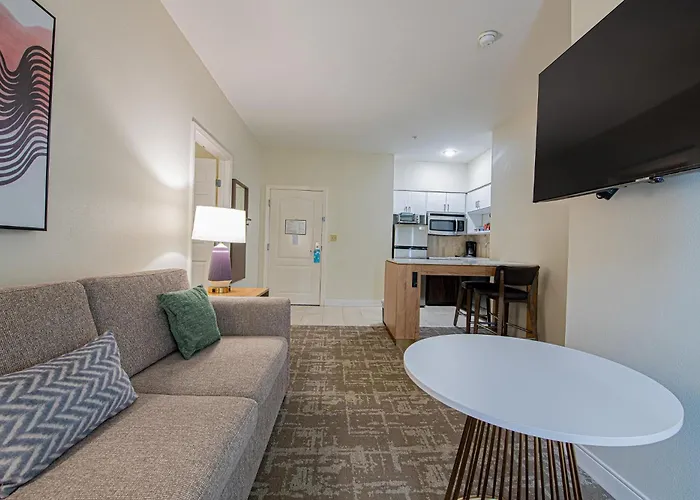 Staybridge Suites Lafayette-Airport By Ihg