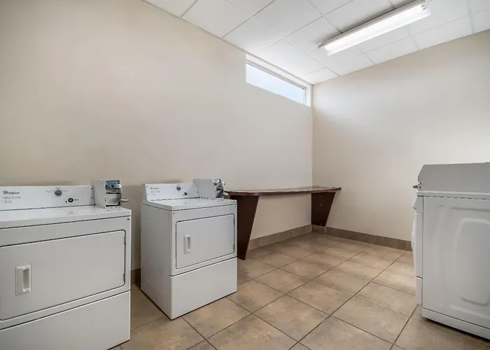Hawthorn Suites By Wyndham Lubbock