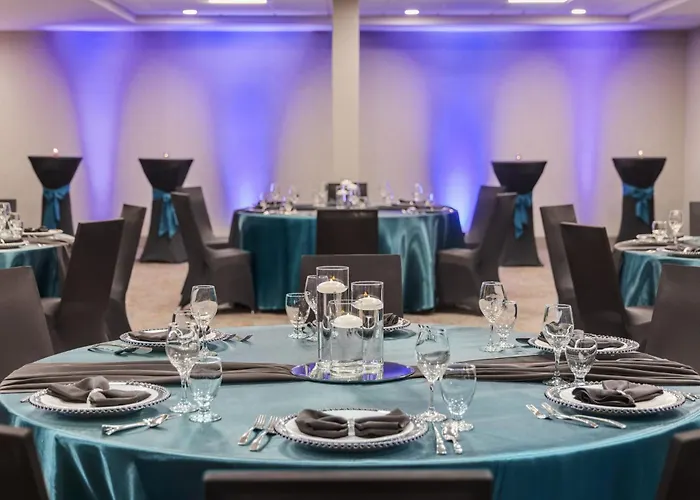 Holiday Inn Wichita East I-35 By Ihg
