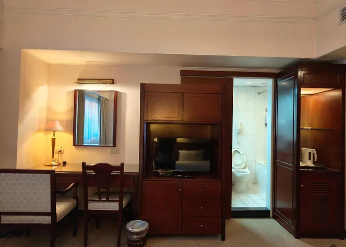First Hotel Taipei