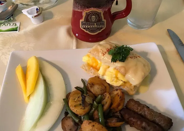 Bourbon Manor Bed & Breakfast Inn Bardstown
