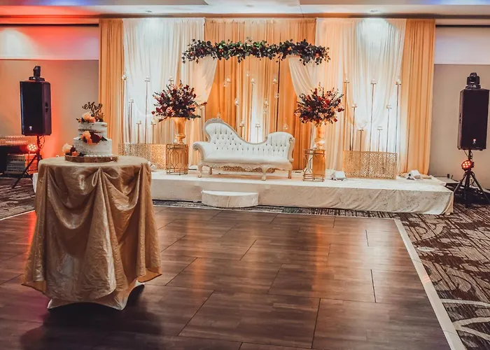 Holiday Inn & Suites Peoria At Grand Prairie By Ihg
