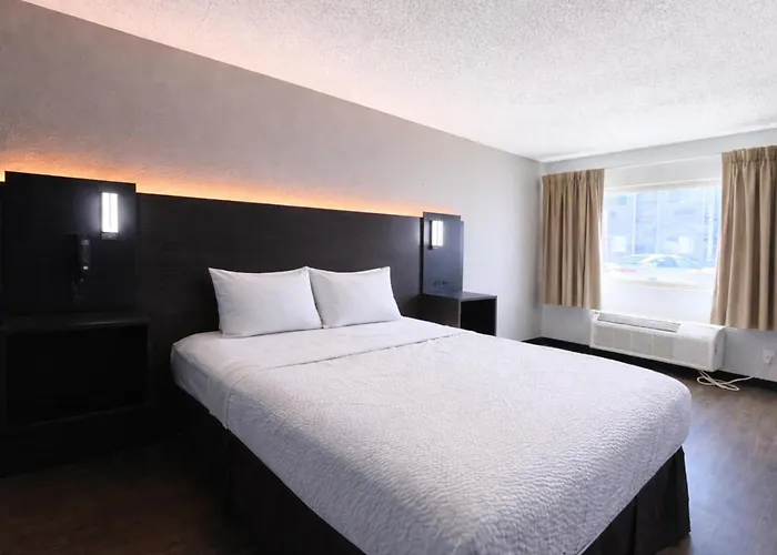 Motel 6 Elkhart, In