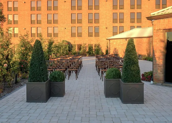 Crowne Plaza Providence-Warwick Hotel