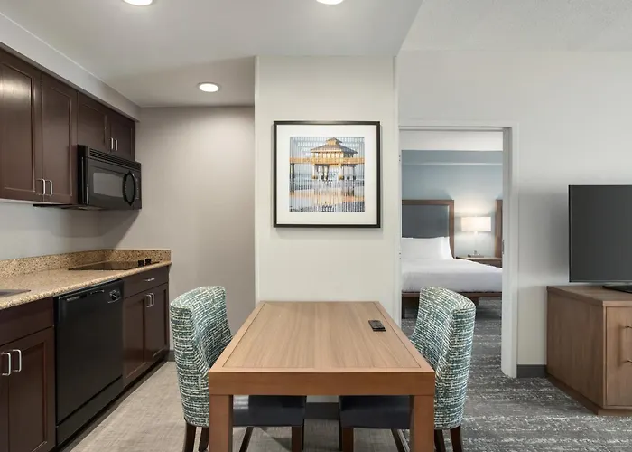 Homewood Suites Fort Myers Airport - Fgcu