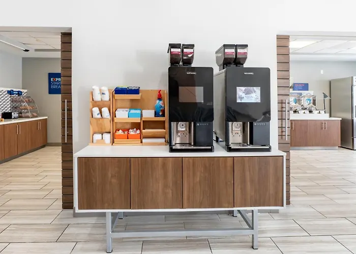 Holiday Inn Express Hotel & Suites Anderson By Ihg