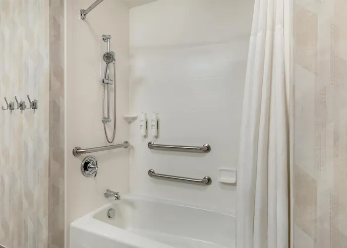 Hampton Inn & Suites Dallas/Plano-East