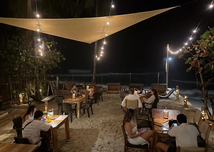 Makao Beach Hotel Palomino