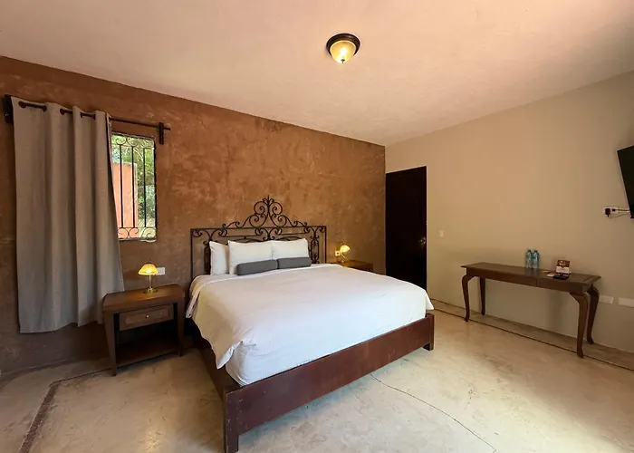Art 64 Guest House - Adults Only Merida