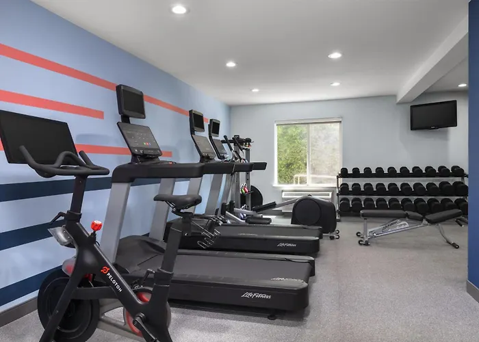 Hampton Inn & Suites Fresno