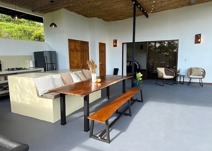 Villas Jacquelina Quepos
