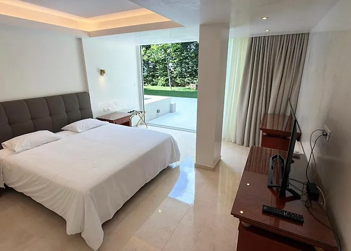 Theoxenia House Hotel Athens