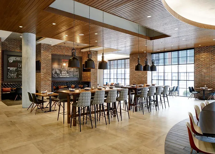 Archer Hotel Boston/Burlington