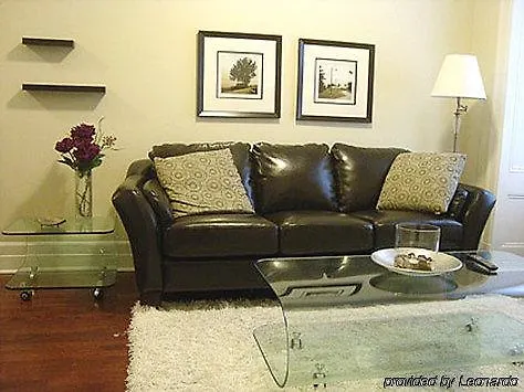 All Suites Majestique Montreal