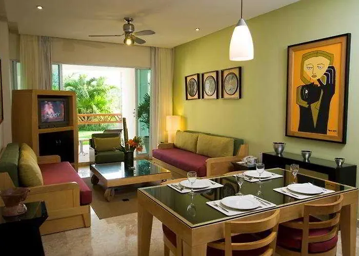 The Grand Mayan Acapulco