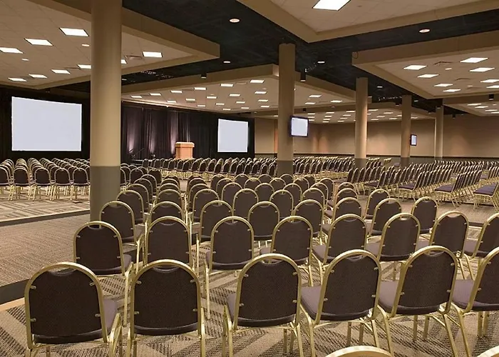 Edward Hotel & Convention Center Detroit